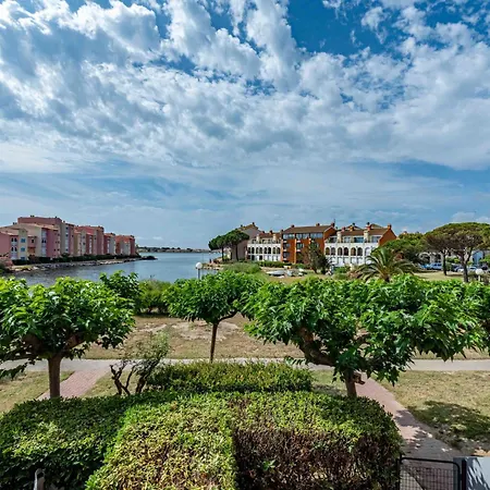 Caraibes-3 By Interhome