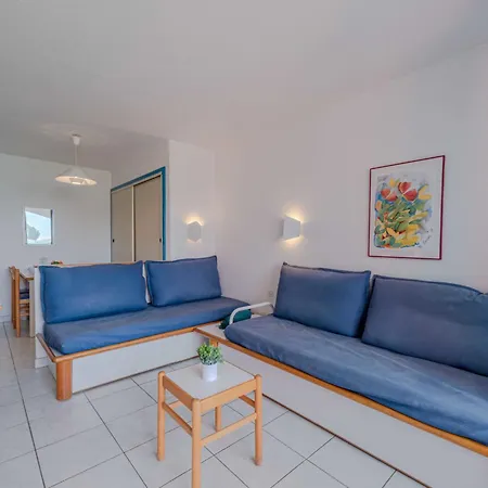 Caraibes-3 By Interhome